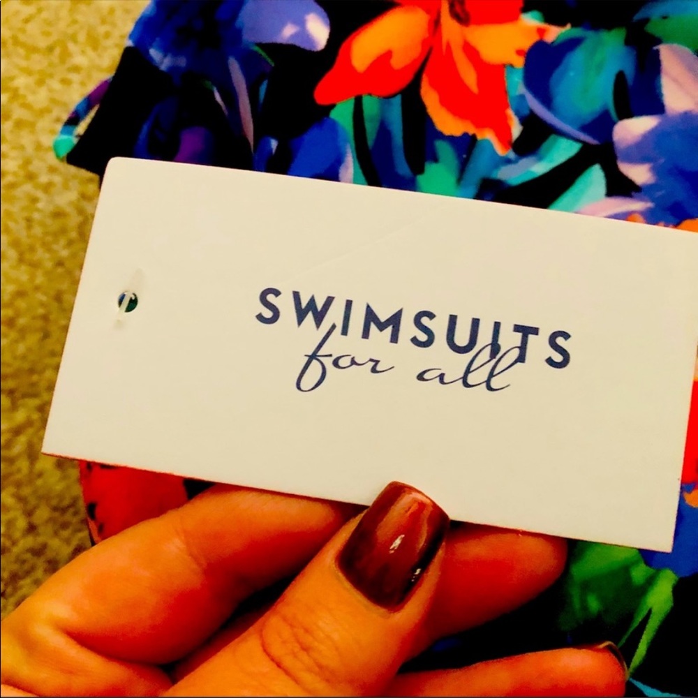 Bathing suit - Picture 3 of 4